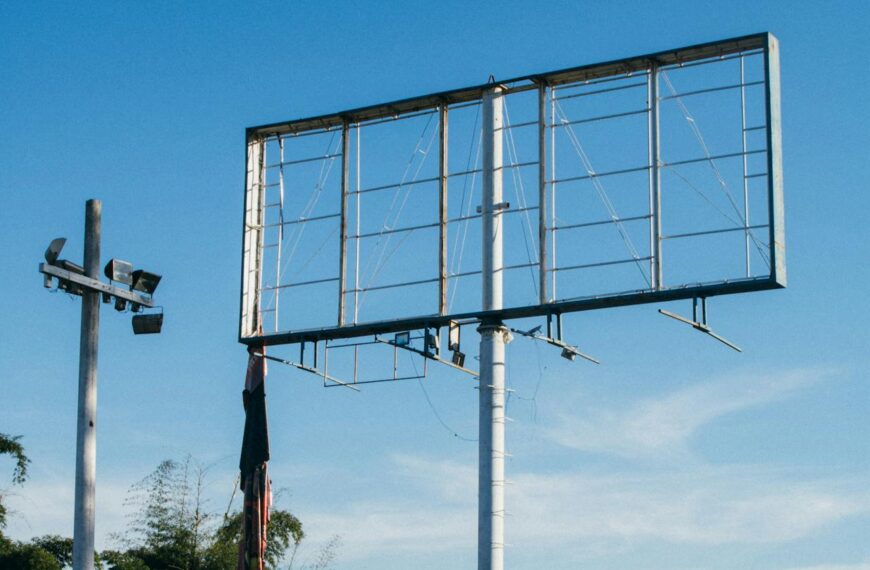 From Roadsides to Rooftops: Expanding the Canvas of Outdoor Billboards